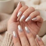 Add a Touch of Luxury with Gold Christmas Nails