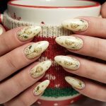 Shine Bright This Holiday Season: The Ultimate Guide to Gold Christmas Nails