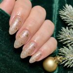 New Year's Eve Nails Ideas to Sparkle Up Your Party Look