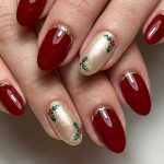 Get Ready for a Sparkling Holiday Season: A Guide to Glitter Holiday Nails