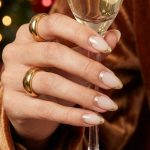 Add a Touch of Magic to Your Winter Look: Sparkly Winter Nails Trends You Need to Try