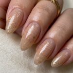 How to Get Stunning Gold Christmas Nails: A Step-by-Step Guide