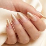 How to Get Glitter Holiday Nails at Home: A Step-by-Step Guide