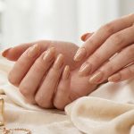 Sparkle into Winter: A Guide to Stunning Seasonal Nails