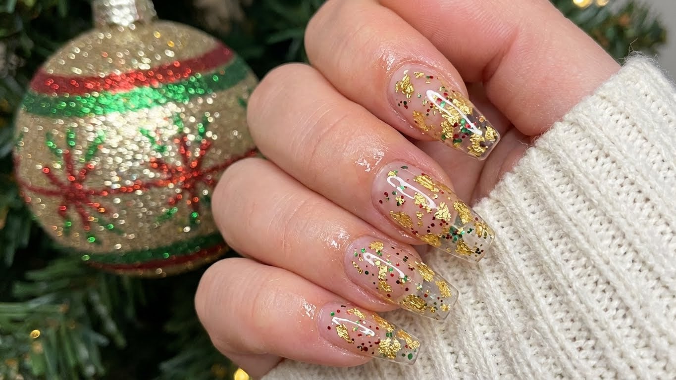 Add a Touch of Luxury with Gold Christmas Nails: A Guide for DIY Enthusiasts