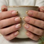 Ring in the New Year with these Sparkling New Year's Eve Nails Ideas