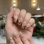 Shine Bright This Holiday Season: A Comprehensive Guide to Glitter Holiday Nails