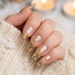 Shine Bright: A Guide to Sparkly Winter Nails