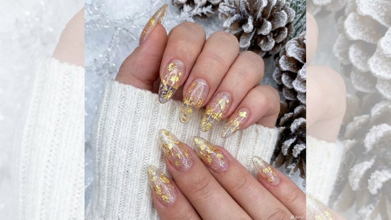 Shine On This Winter: A Guide to Sparkly Winter Nails